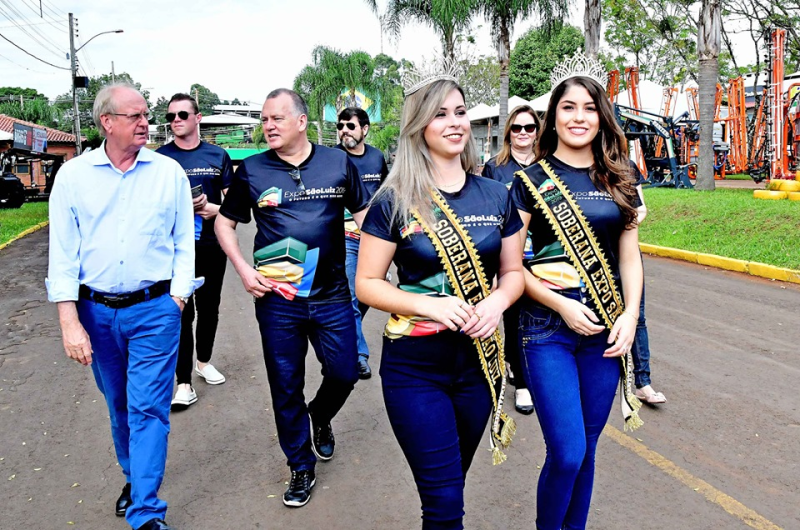 Comissão Organizadora da Expo São Luiz visita a FENAMILHO Internacional