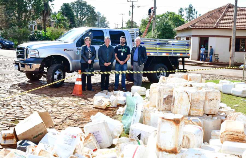 SEMMA recebe caminhão para ações em programas de saneamento