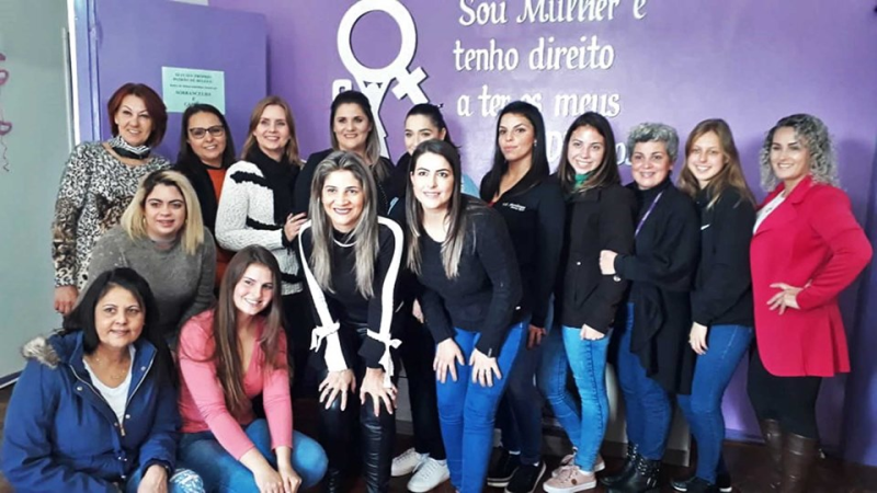 Dia de valorização da beleza feminina envolveu em torno de 40 mulheres