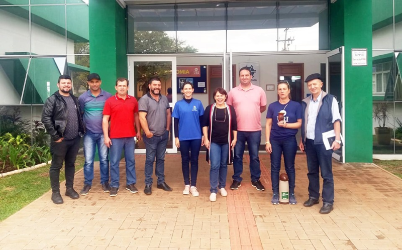 Governo Municipal e URI trabalham projeto de incentivo à piscicultura