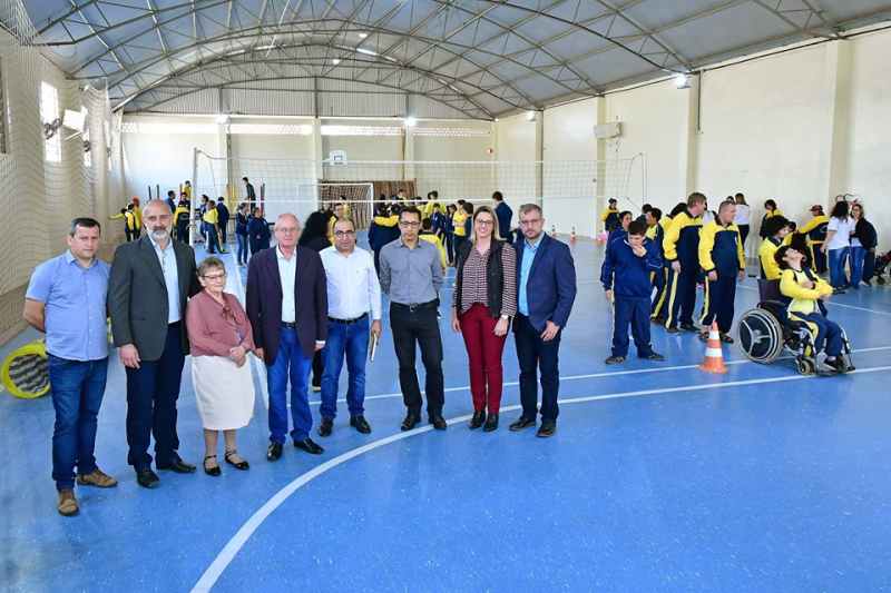 Prefeito informa avanços na negociação para repassar terreno à APAE