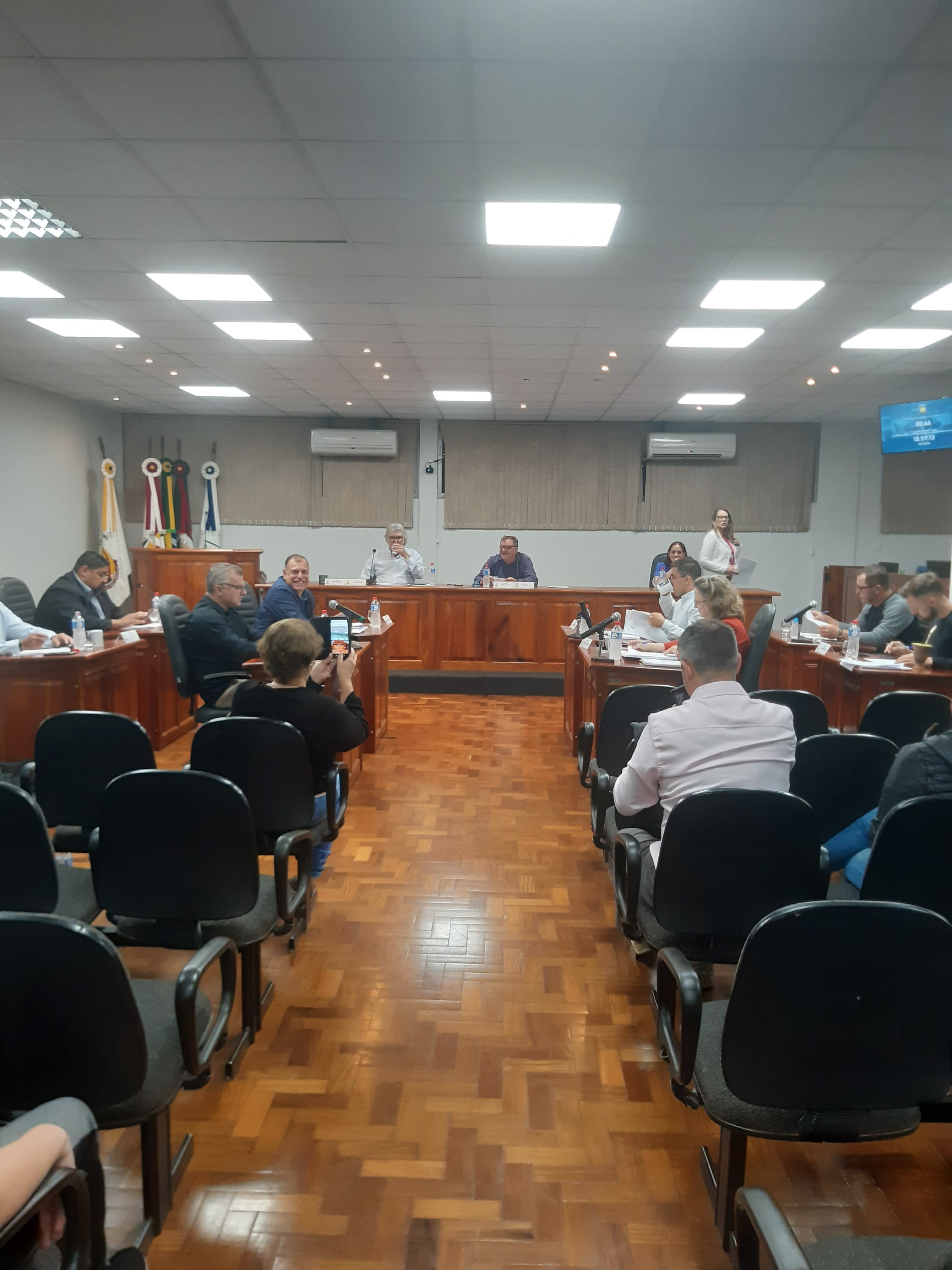 SESSÕES RETORNAM AO HORÁRIO NORMAL APÓS PERÍODO ELEITORAL