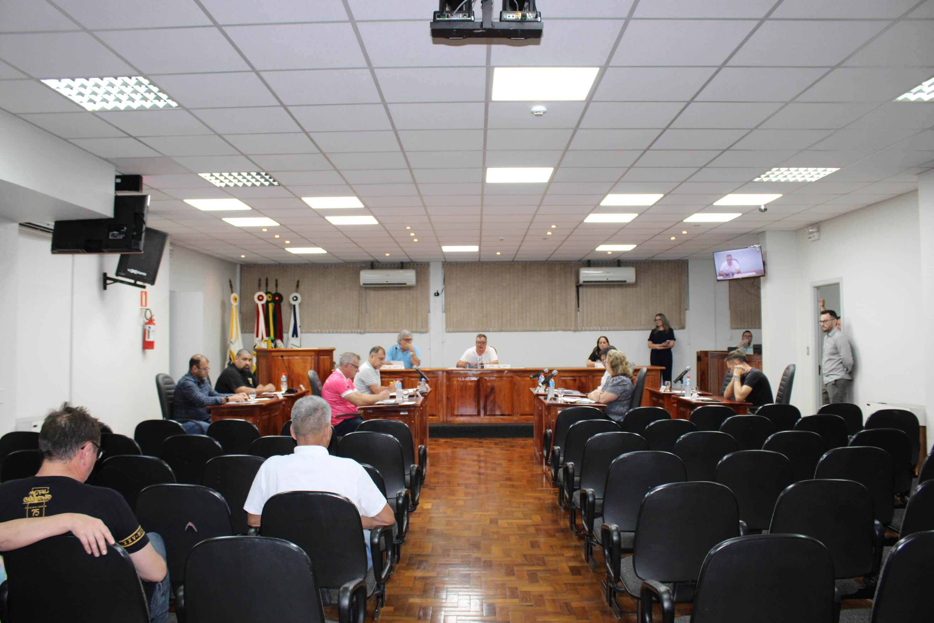 APROVADA SOLICITAÇÃO DE MOÇÃO EM APOIO ÀS APAES DO RS EM SESSÃO ORDINÁRIA