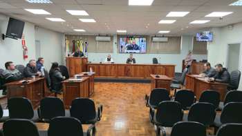 <p><strong>C&Acirc;MARA REALIZA A 1&ordf; SESS&Atilde;O EXTRAORDIN&Aacute;RIA DE 2025</strong></p>