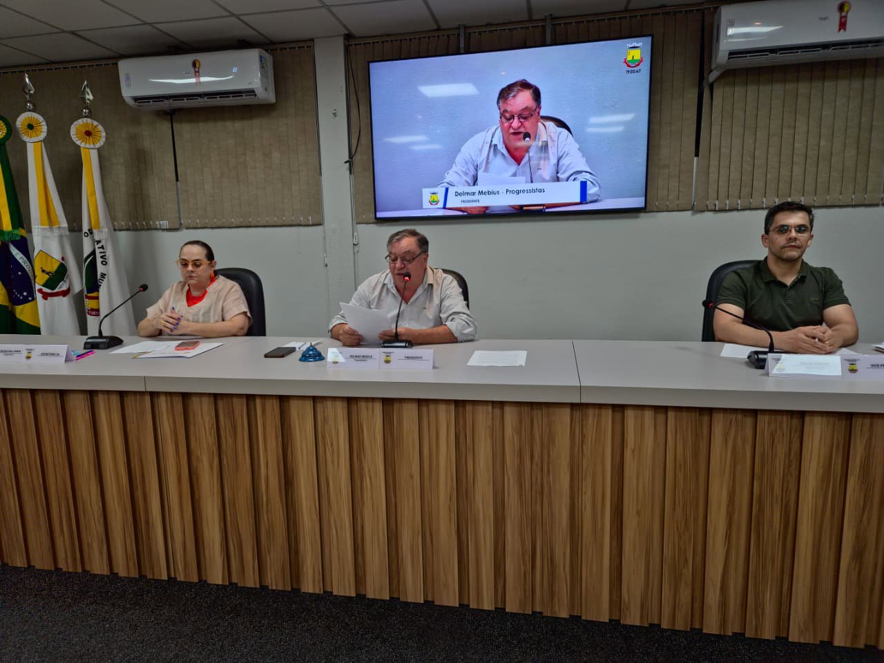 <span style="font-size: 12pt;"><strong>LEGISLATIVO TR&Ecirc;S-MAIENSE REALIZA 5&ordf; SESS&Atilde;O ORDIN&Aacute;RIA DE 2026</strong></span>