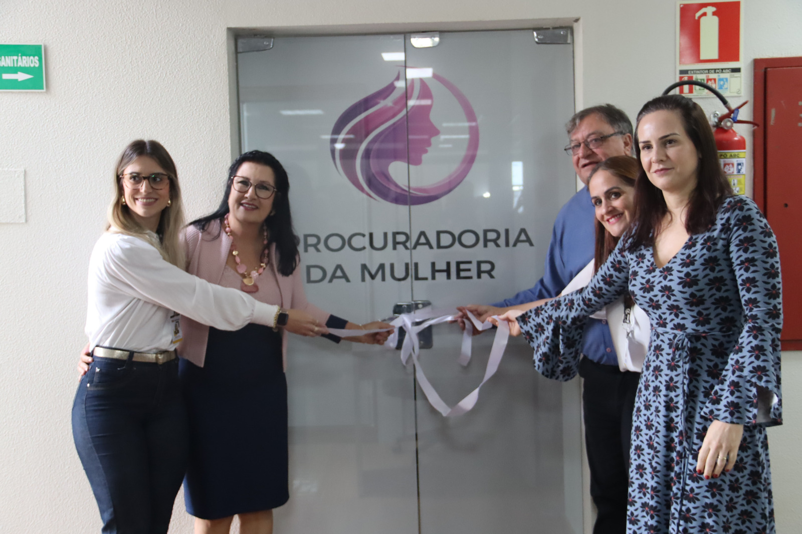 <strong><span style="font-size: 12pt;">C&acirc;mara Municipal de Vereadores de Tr&ecirc;s de Maio inaugura nova Sala da Procuradoria da Mulher</span></strong>