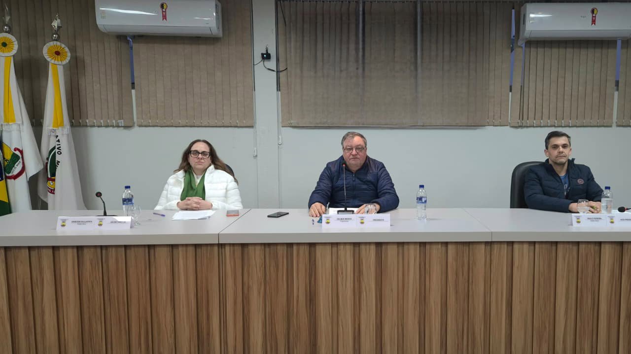 <strong><span style="font-size: 12pt;">LEGISLATIVO TR&Ecirc;S-MAIENSE REALIZA 17&ordf; SESS&Atilde;O ORDIN&Aacute;RIA DE 2026</span></strong>