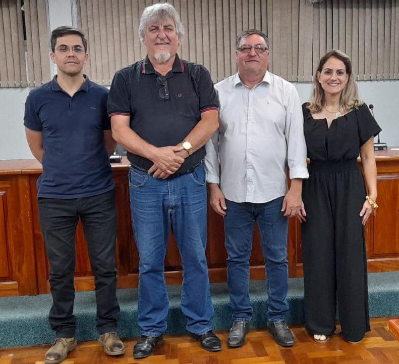ELEITA NOVA MESA DIRETORA DO LEGISLATIVO MUNICIPAL