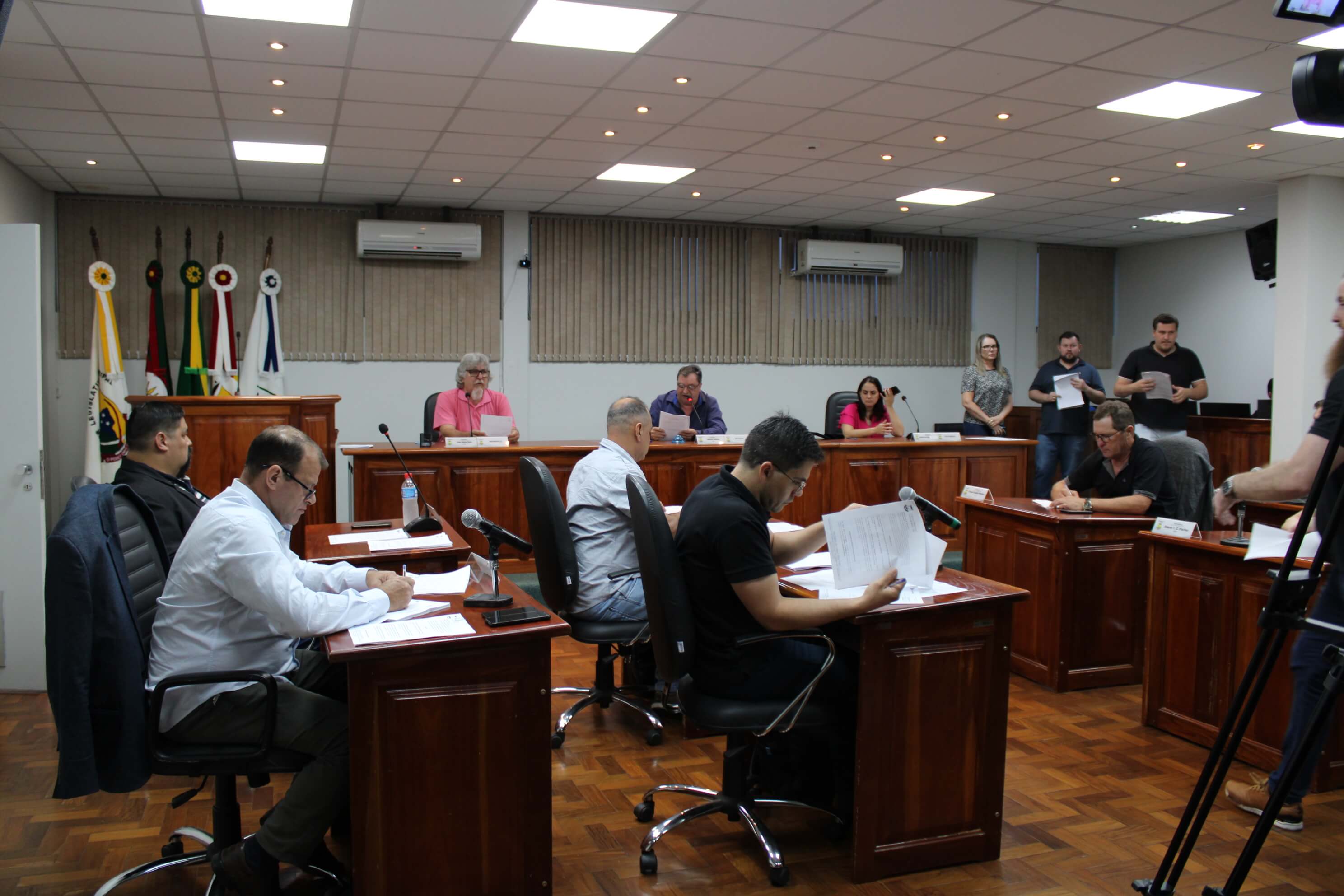 VEREADORES APROVAM PROJETO QUE DISPÕE SOBRE LDO 2024