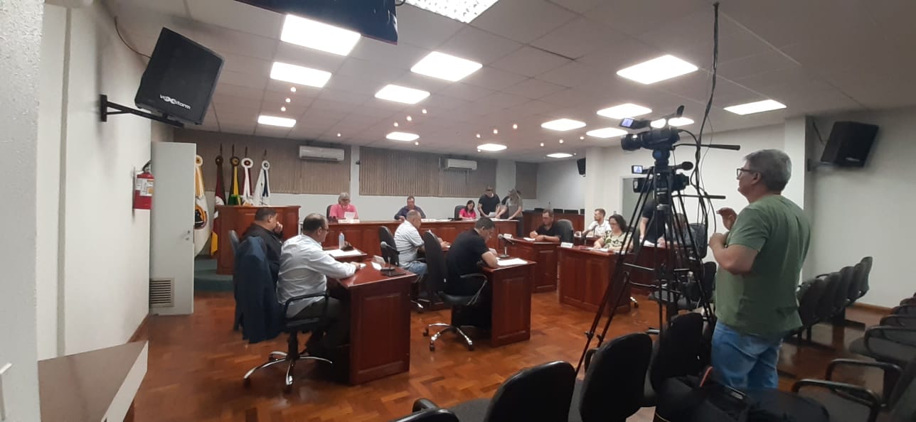 VEREADORES APROVAM PROJETO QUE INSTITUI PROGRAMA DE MICROCRÉDITO JURO ZERO