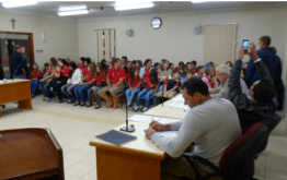 Moção de autoria do Vereador Vino Parabenizando as Escolas Arlindo Bonifácio Pires e Santa Luzia, que estiveram participando do 27º FEGAES – FESTIVAL GAÚCHO ESTADUAL ESTUDANTIL no município de Cachoeira do Sul.