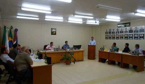 Homenagem ao Banco do Brasil por estar a 100 anos no Rio Grande do Sul.