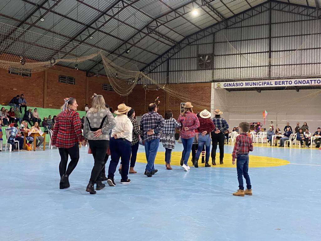 FESTA JUNINA ESCOLA MUNICIPAL SÃO LUIS GONZAGA - 2023