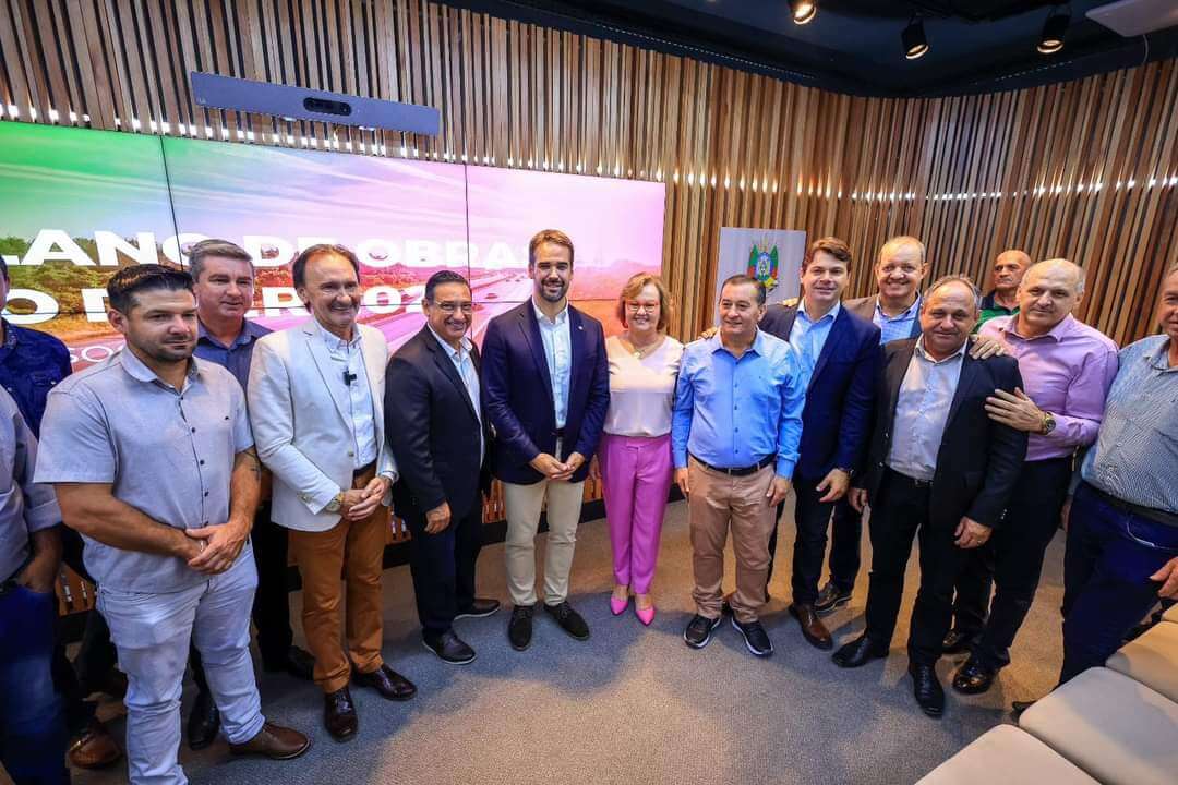ATO DE ASSINATURA DA ORDEM DE INÍCIO PARA OBRA DE PAVIMENTAÇÃO ASFÁLTICA ACONTECEU EM PORTO ALEGRE