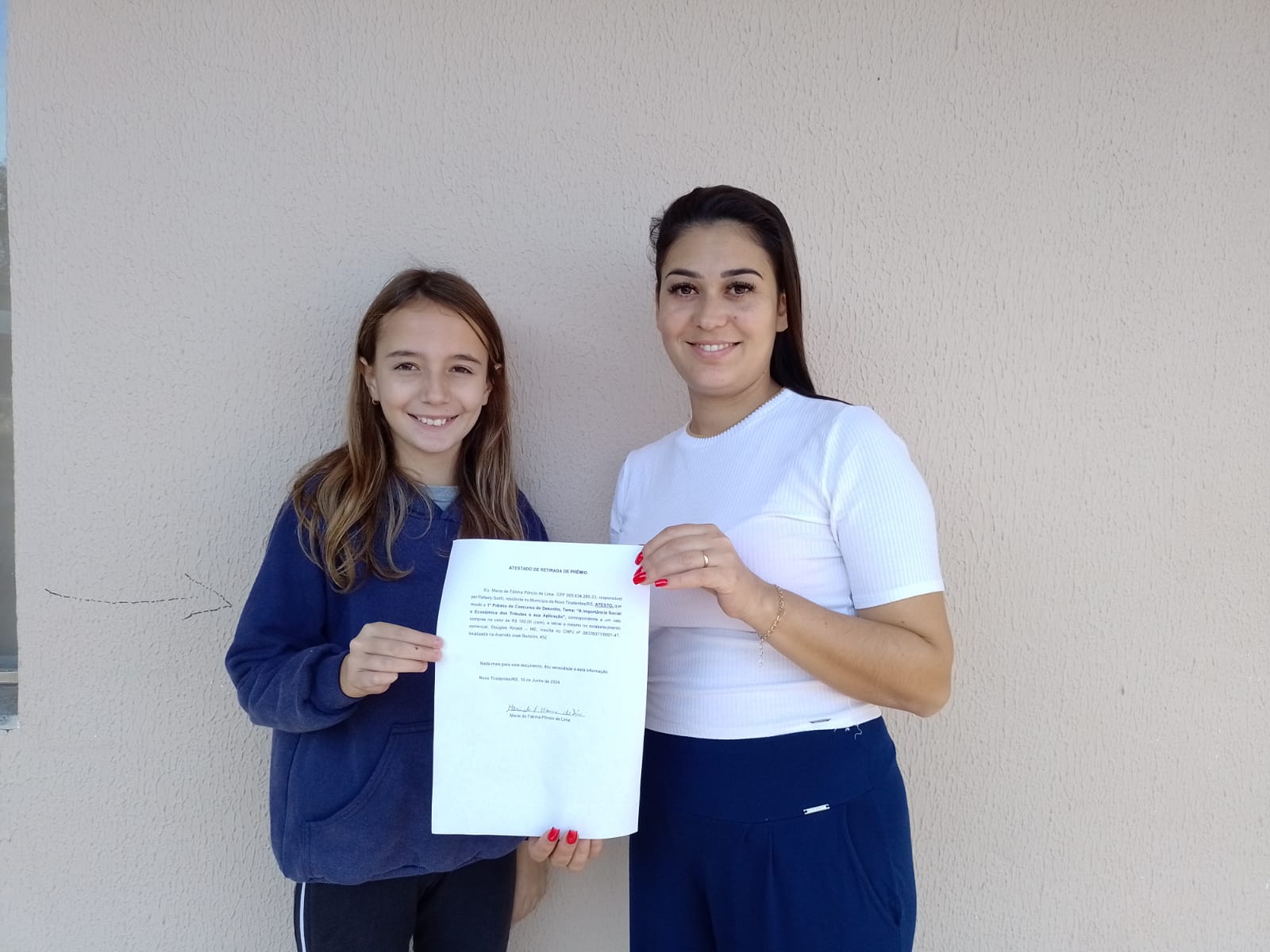 <p><span style="font-size: 12pt; font-family: verdana, geneva, sans-serif;"><strong>REALIZADA A ENTREGA DO PR&Ecirc;MIO DO CONCURSO DE DESENHO SOBRE EDUCA&Ccedil;&Atilde;O FISCAL</strong></span></p>