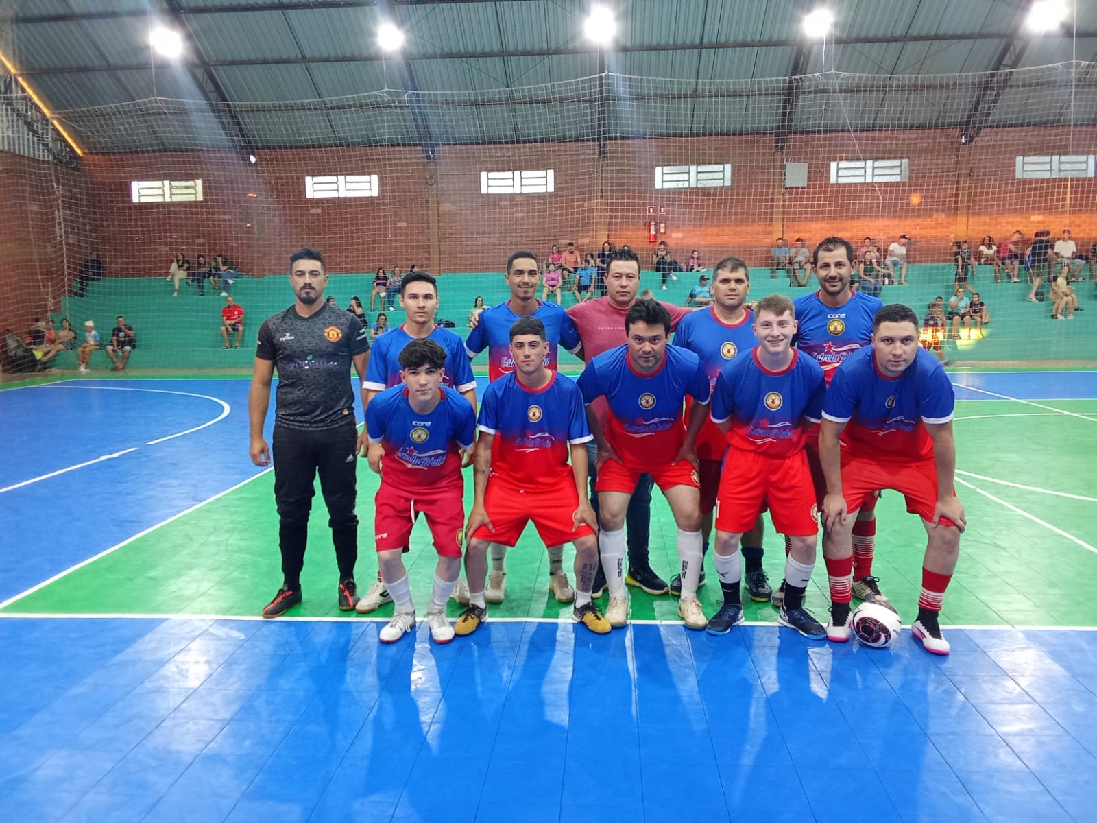 <p><span style="font-family: verdana, geneva, sans-serif; font-size: 12pt;"><strong>CAMPEONATO MUNICIPAL DE FUTSAL: QUARTAS DE FINAL DEFINEM OS CLASSIFICADOS PARA A PR&Oacute;XIMA FASE</strong></span></p>