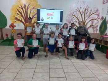 <p><strong><span style="font-family: verdana, geneva, sans-serif; font-size: 12pt;">PROERD INICIA ATIVIDADES EM NOVO TIRADENTES PARA CONSCIENTIZAR ALUNOS SOBRE PREVEN&Ccedil;&Atilde;O &Agrave;S DROGAS E &Agrave; VIOL&Ecirc;NCIA</span></strong></p>