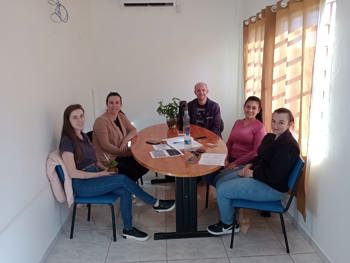 <p><span style="font-family: verdana, geneva, sans-serif; font-size: 12pt;"><strong>REUNI&Atilde;O DO CONSELHO DE ALIMENTA&Ccedil;&Atilde;O ESCOLAR DEBATE A&Ccedil;&Otilde;ES DO PNAE EM NOVO TIRADENTES</strong></span></p>
