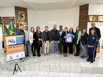 <p><strong>PRIMEIRO SORTEIO DA CAMPANHA NOTA PREMIADA &ldquo;COMPRAR AQUI D&Aacute; SORTE&rdquo; &Eacute; REALIZADO EM NOVO TIRADENTES</strong></p>