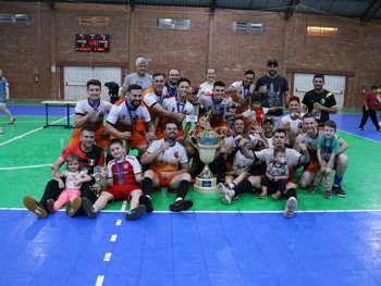 <p><span style="font-family: verdana, geneva, sans-serif; font-size: 12pt;"><strong>CAMPEONATO MUNICIPAL DE FUTSAL &ndash; EDI&Ccedil;&Atilde;O DE FINAL DE ANO 2025 CONHECE SEUS CAMPE&Otilde;ES</strong></span></p>