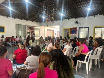 <p><span style="font-family: verdana, geneva, sans-serif; font-size: 12pt;"><strong>EMEI ELEMAR BATTISTI REALIZA REUNI&Atilde;O DE VOLTA &Agrave;S AULAS COM PAIS E RESPONS&Aacute;VEIS</strong></span></p>