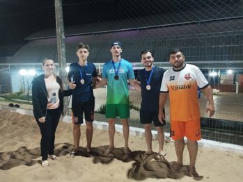 <span style="font-family: 'arial black', sans-serif; font-size: 12pt;">FINAL DO CAMPEONATO MUNICIPAL DE VOLEIBOL DE AREIA FOI MARCADA POR GRANDES DISPUTAS</span>