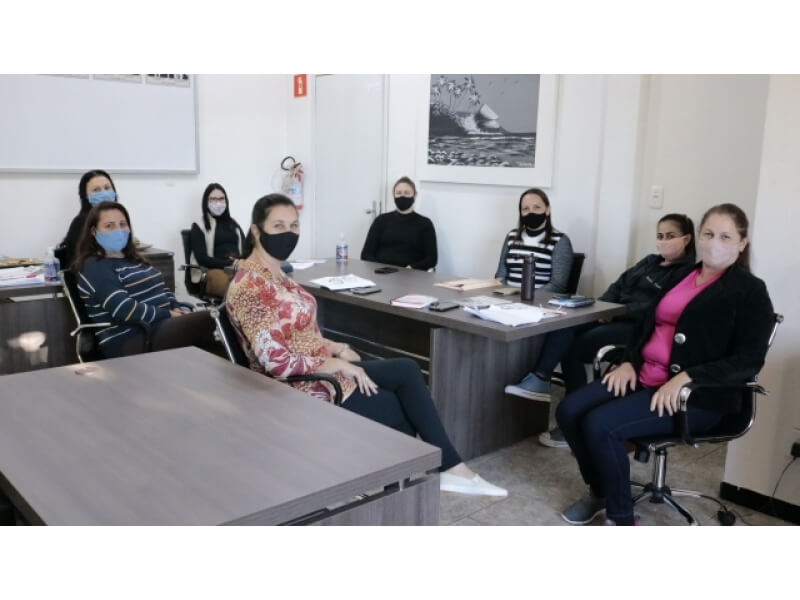 SECRETARIA DA EDUCAÇÃO REALIZA REUNIÃO PARA PLANEJAR CALENDÁRIO LETIVO 2020