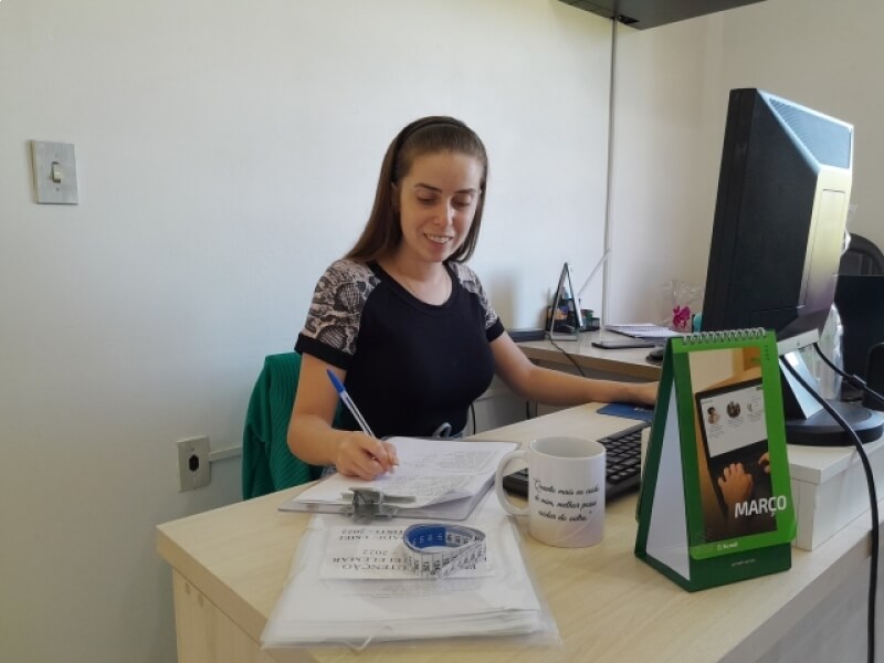 EDUCAÇÃO REALIZA AVALIAÇÃO NUTRICIONAL E REFORÇA A IMPORTÂNCIA DE UMA ALIMENTAÇÃO SAUDÁVEL PARA ALUNOS