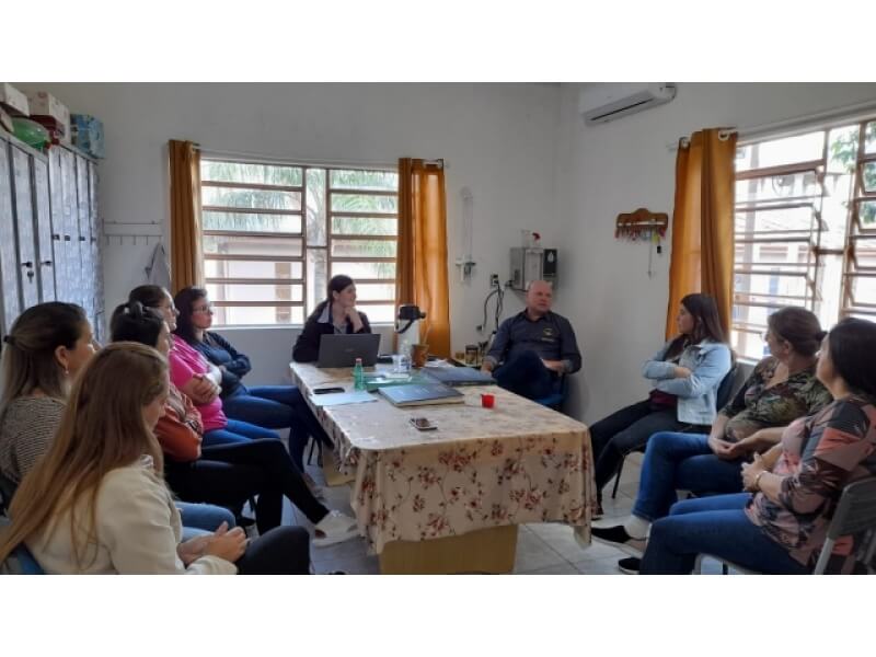 EDUCAÇÃO FISCAL E NFG SÃO TEMA DE PALESTRA NA ESCOLA MUNICIPAL SÃO LUIZ GONZAGA