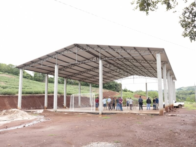 EXECUTIVO MUNICIPAL REALIZA ENTREGA DE OBRA E ANUNCIA NOVOS INVESTIMENTOS NA COMUNIDADE DA LINHA SÃO JOSÉ