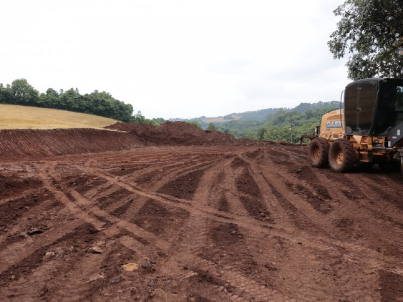 COMUNIDADE DA LINHA SÃO JOSÉ DE NOVO TIRADENTES RECEBERÁ A IMPLANTAÇÃO DE QUADRA DE ESPORTES