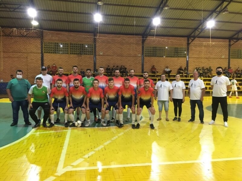 EQUIPE DE NOVO TIRADENTES VENCE MAIS UMA NA COPA AMZOP DE FUTSAL