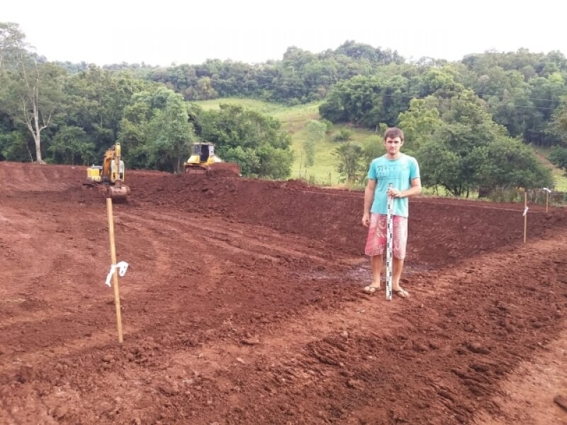 PRODUTORES DE NOVO TIRADENTES SÃO BENEFICIADOS COM PROGRAMA DE RESERVAÇÃO DA ÁGUA