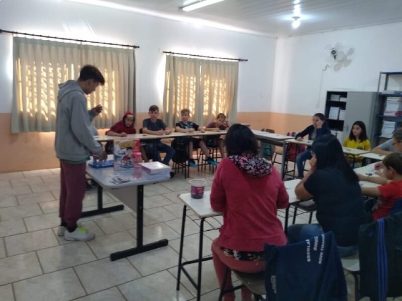 ESCOLA MUNICIPAL SÃO LUIS GONZAGA REALIZA PROJETO EM PARCERIA COM SICREDI