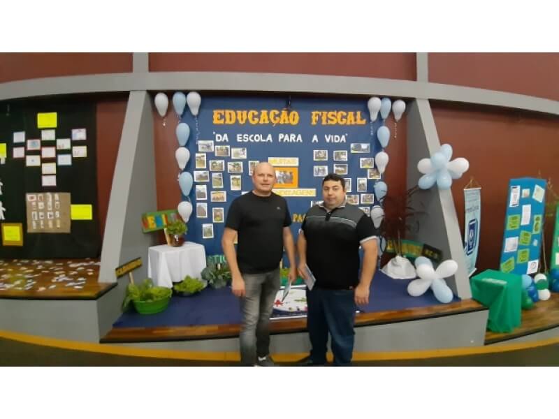 FUNCIONÁRIOS DA PREFEITURA MUNICIPAL DE NOVO TIRADENTES PARTICIPAM DE SEMINÁRIO DE EDUCAÇÃO FISCAL EM SANTA BÁRBARA DO SUL  