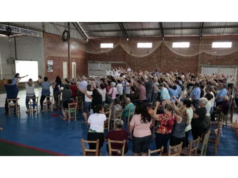 MUNICÍPIO DE NOVO TIRADENTES REALIZOU ENCONTRO INTERMUNICIPAL DO IDOSO