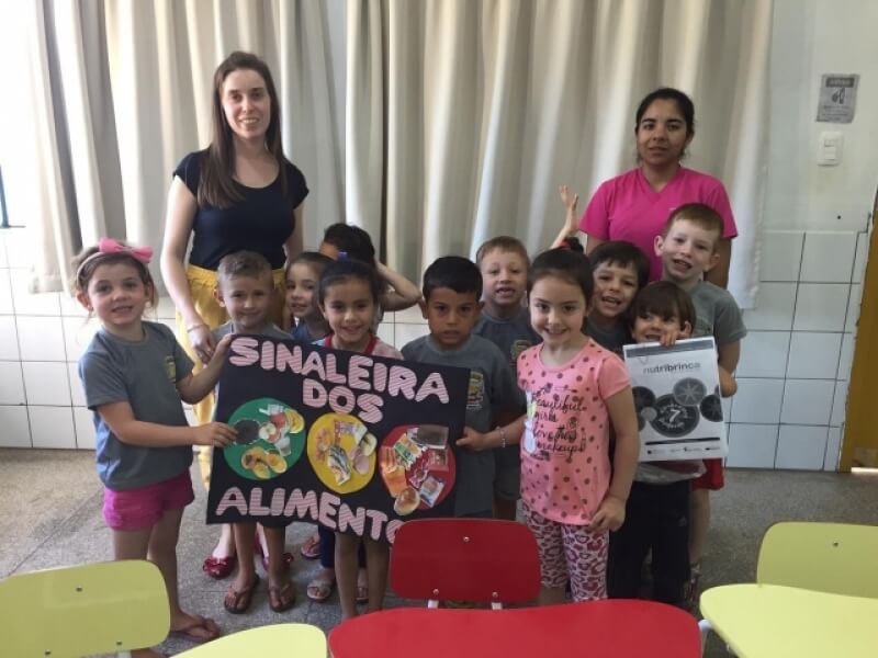 PREFEITURA DE NOVO TIRADENTES DESENVOLVE ATIVIDADES DE EDUCAÇÃO ALIMENTAR NAS ESCOLAS