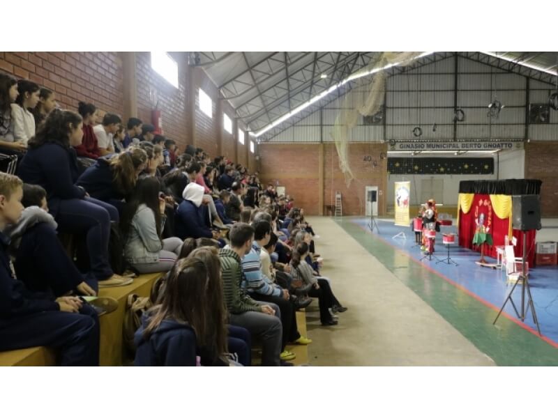 DIA 11 DE AGOSTO: DIA DO ESTUDANTE