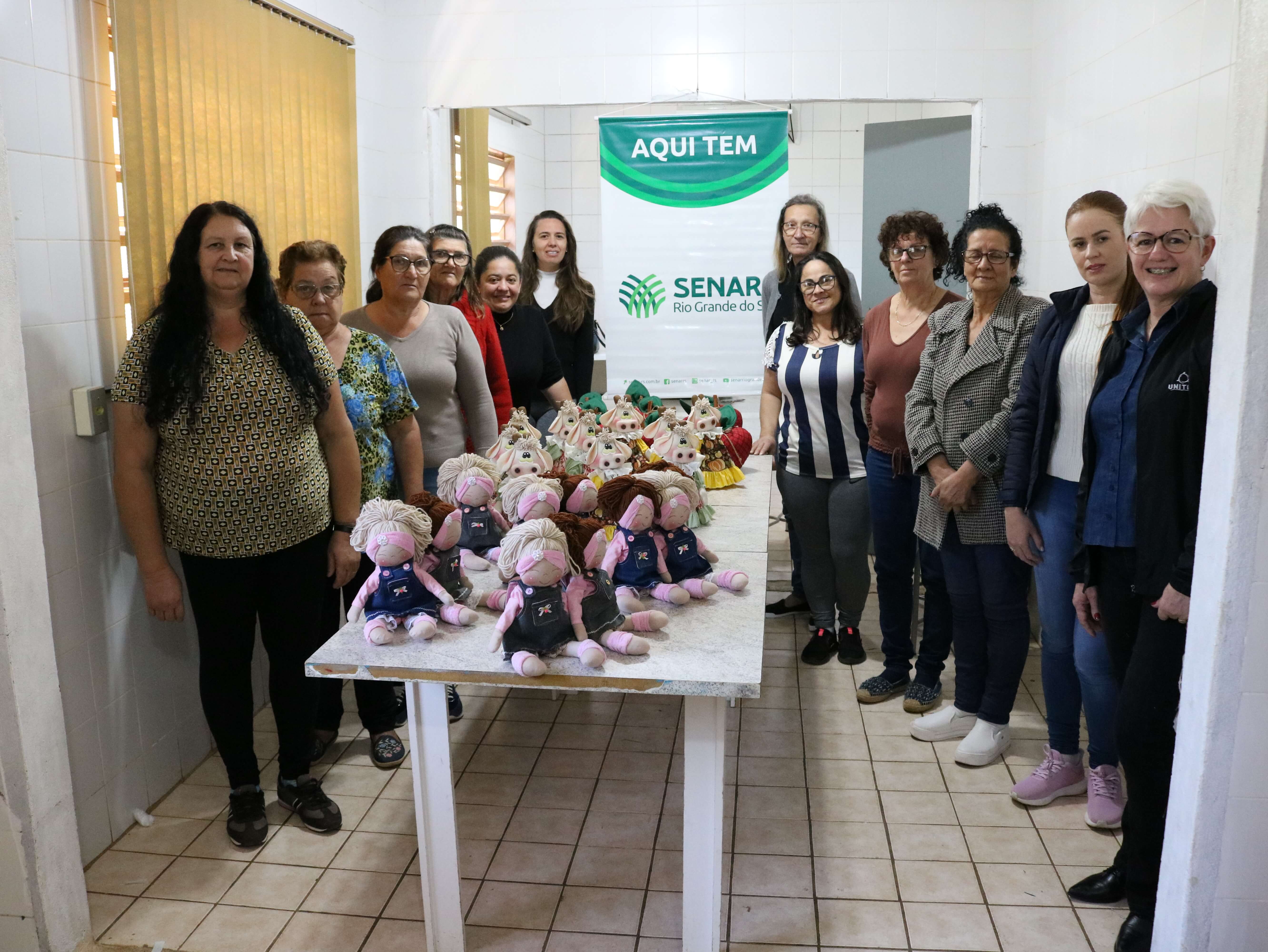 CURSO PARA CONFECÇÃO DE BONECOS DE PANO É FINALIZADO COM SUCESSO NO CRAS DE NOVO TIRADENTES