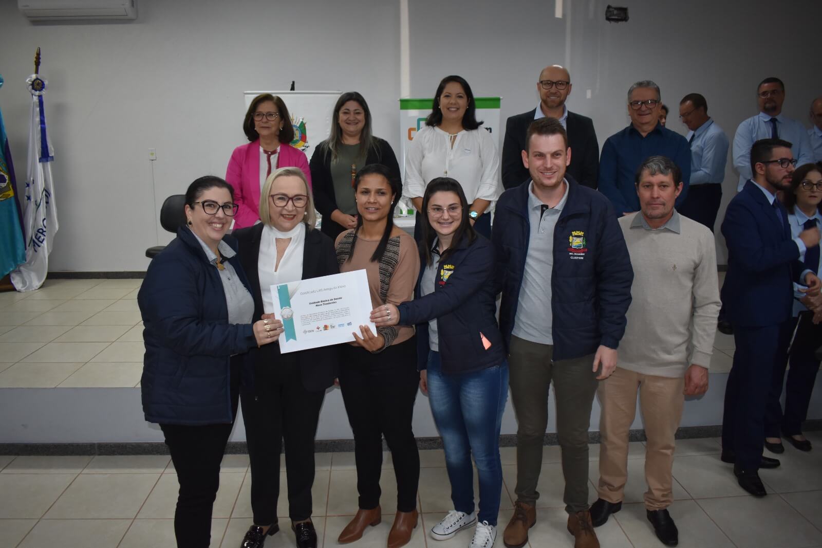 SECRETARIA MUNICIPAL DE SAÚDE RECEBE CERTIFICAÇÃO DE SELO PRATA UBS AMIGA DO IDOSO