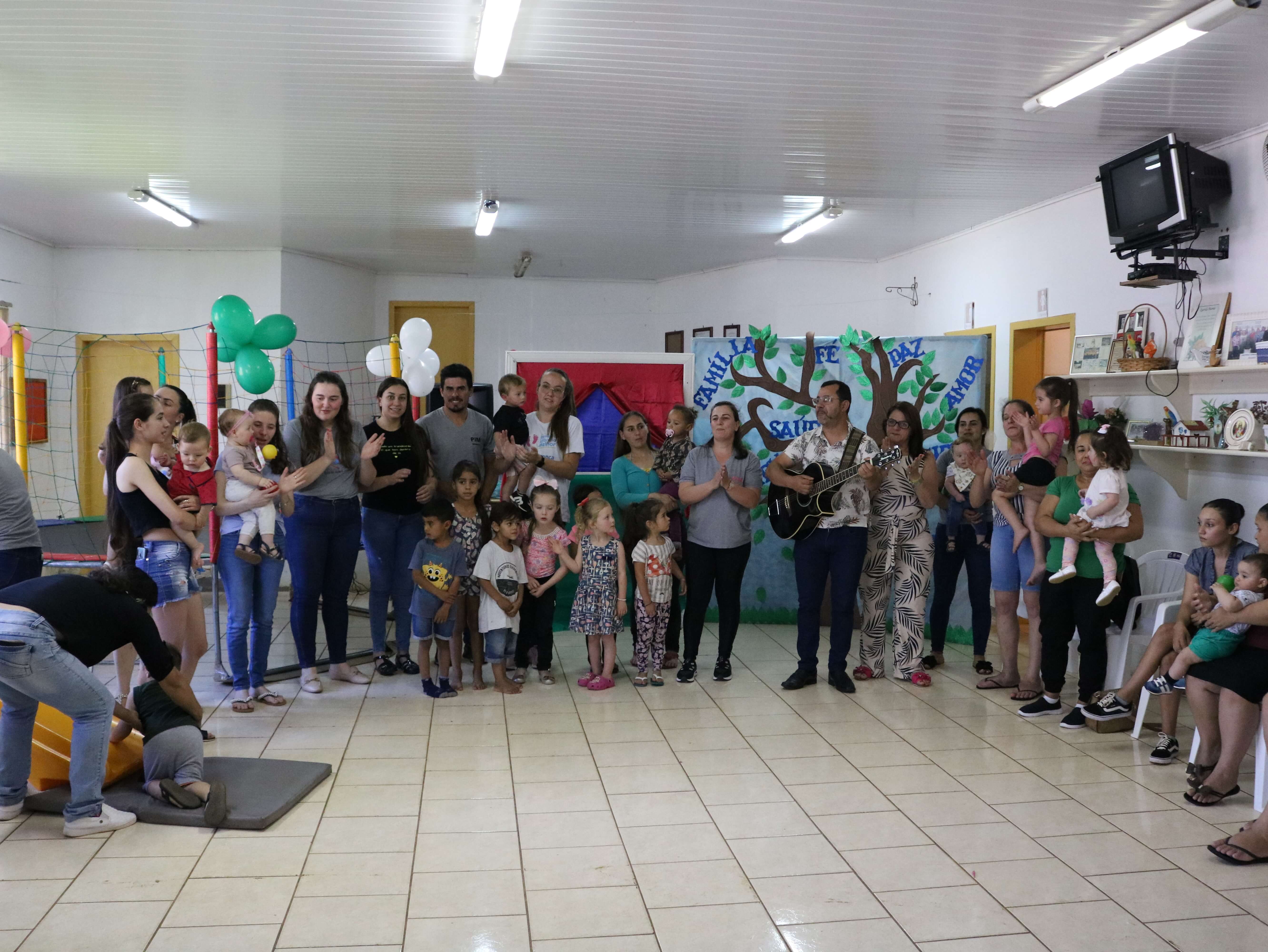 PRIMEIRA INFÂNCIA MELHOR PROMOVE FESTIVIDADES DE DIA DAS CRIANÇAS