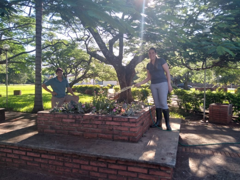 Adote um Canteiro de Flor