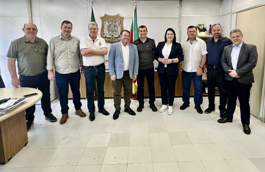 <p>CONFIRA AS SOLICITA&Ccedil;&Otilde;ES DO EXECUTIVO DE S&Atilde;O NICOLAU JUNTO AO GOVERNO DO ESTADO DO RIO GRANDE DO SUL</p>