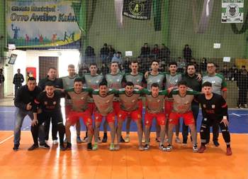 <p>CMD de S&atilde;o Nicolau estreia com vit&oacute;ria na Copa Liga Miss&otilde;es de Futsal A equipe do CMD de S&atilde;o Nicolau come&ccedil;ou com o p&eacute; direito sua participa&ccedil;&atilde;o na Copa Liga Miss&otilde;es de Futsal (LMF).</p>