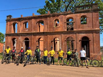 <p>In&iacute;cio da Trilha dos Santos M&aacute;rtires de Bike movimenta Santo Isidro nesta sexta-feira (26)</p>
