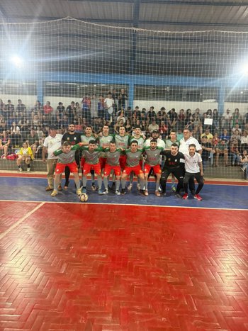 <p>S&atilde;o Nicolau vence Pirap&oacute; por 5 a 3 e garante vaga na semifinal da Ta&ccedil;a Regional AMM/ALM</p>
