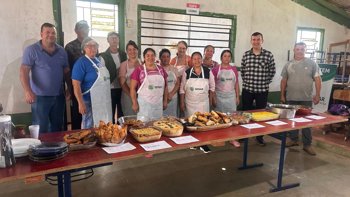 <p><strong data-start="0" data-end="139">Curso de culin&aacute;ria realizado pelo Sindicato Rural, Senar e Administra&ccedil;&atilde;o Municipal re&uacute;ne comunidade de Santo Isidro em confraterniza&ccedil;&atilde;o</strong></p>