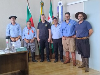 <p>Criadores de Cavalo Crioulo apresentam projeto ao prefeito de S&atilde;o Nicolau</p>