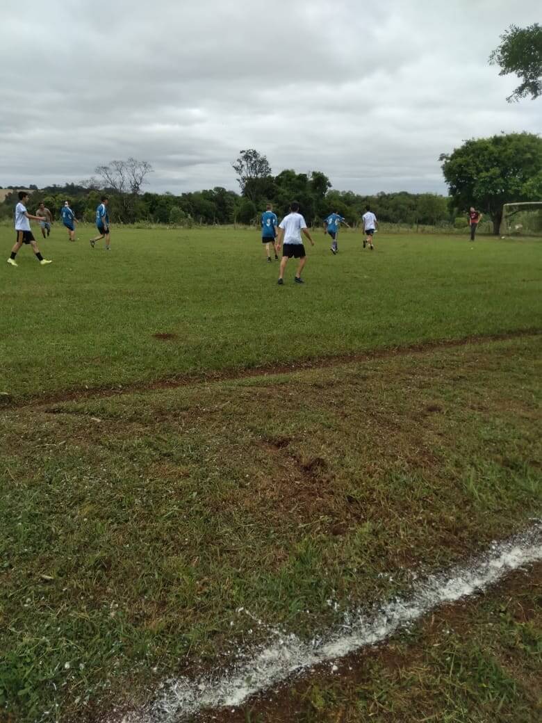 COMUNIDADE DA CAMBAÍ REALIZA EVENTO AO DIA DAS CRIANÇAS