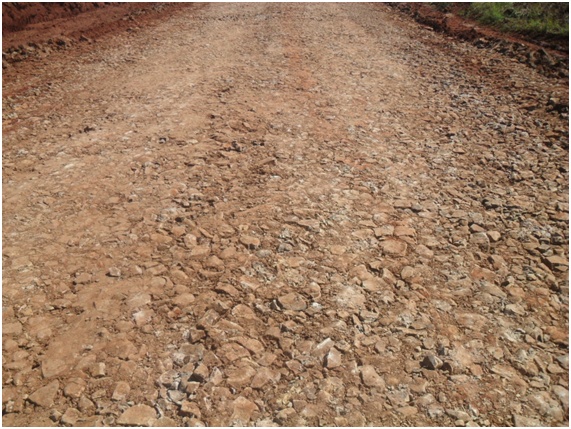 Secretaria de Obras do Município inicia reparos de trechos de estrada